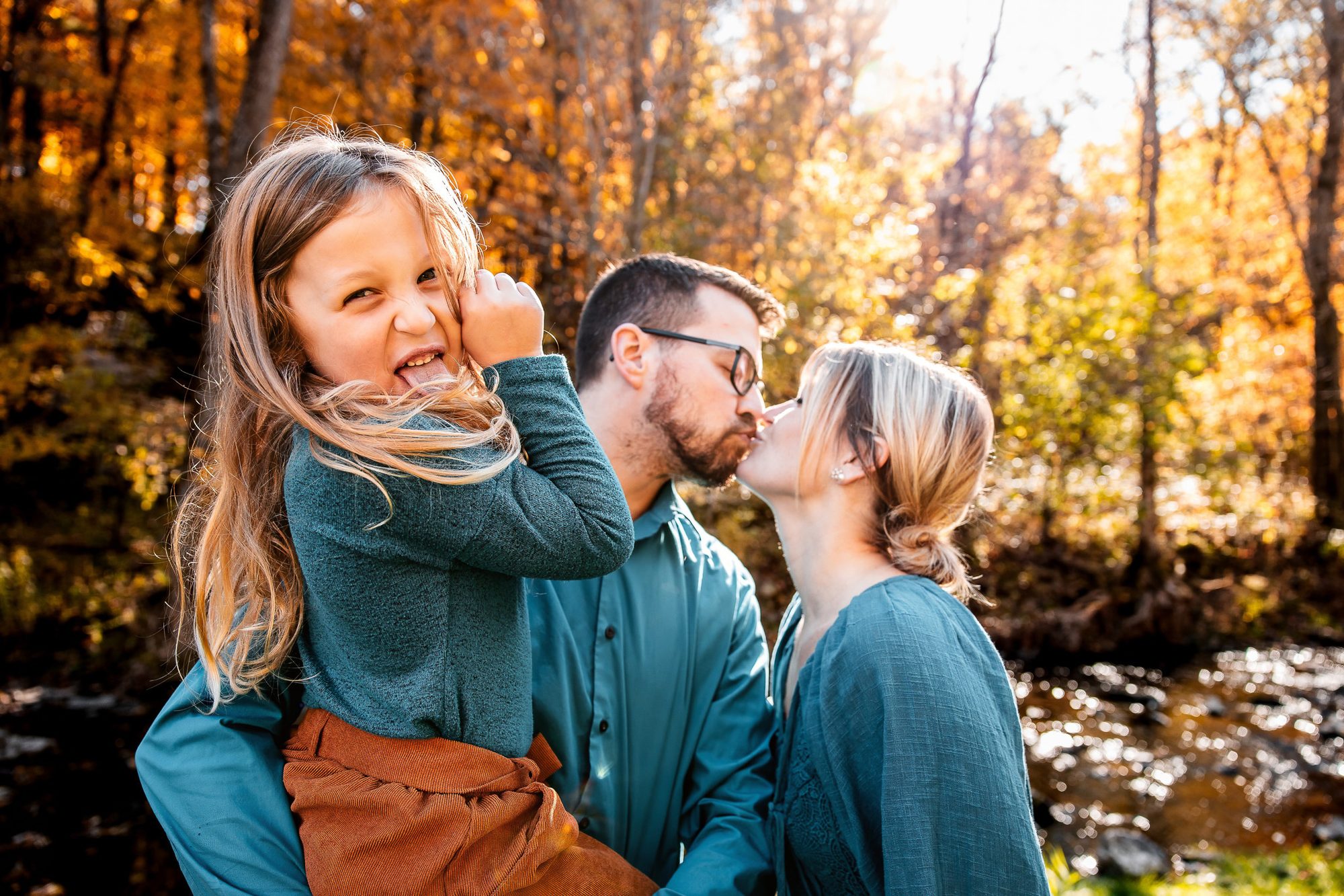 Outdoor family photography session by Professionally Driven Productions, photo 9