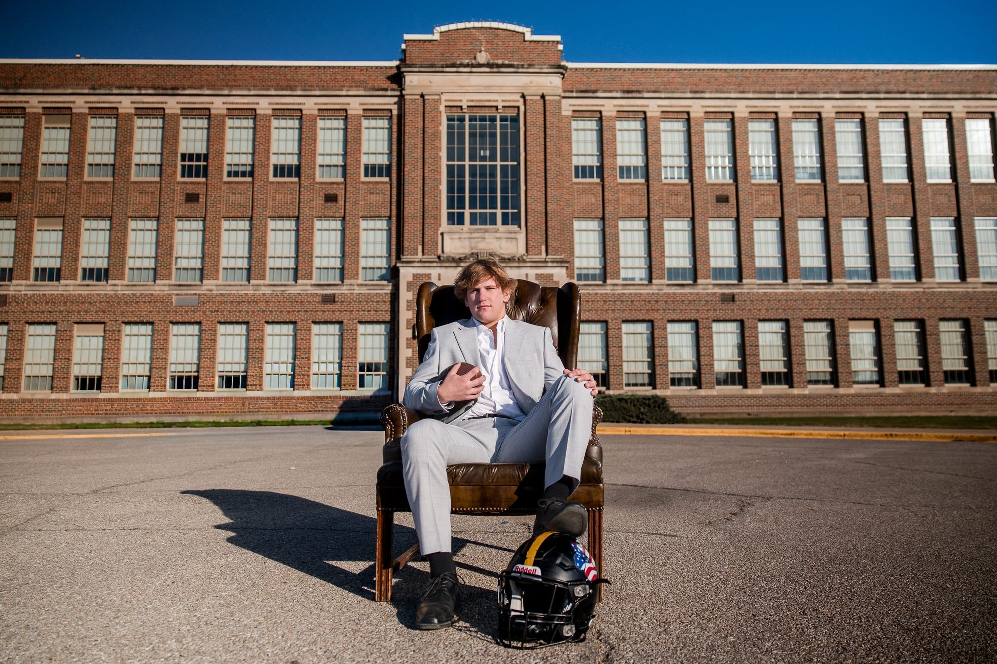 Senior portrait session in Northeast Iowa by Professionally Driven Productions, photo 3