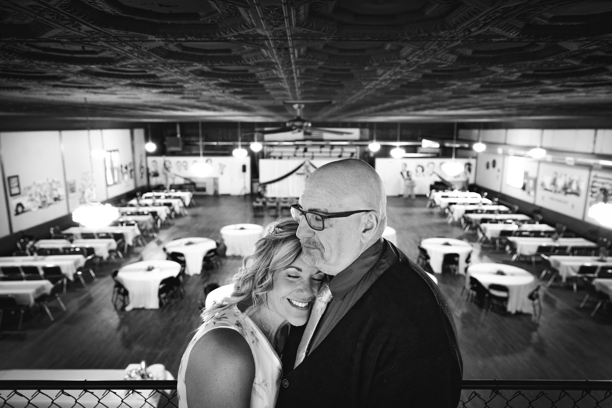 Wedding photography in Northeast Iowa by Professionally Driven Productions, photo 4