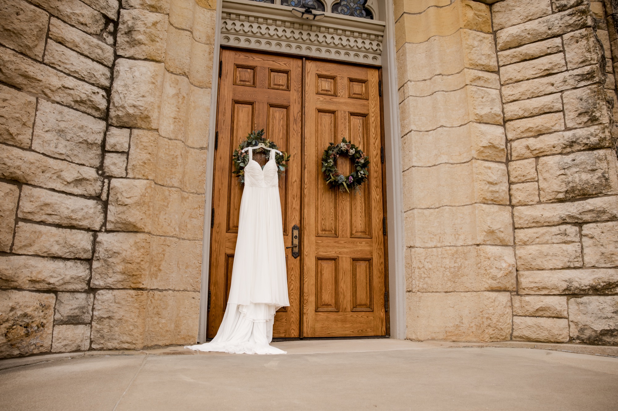 Wedding photography in Northeast Iowa by Professionally Driven Productions, photo 15